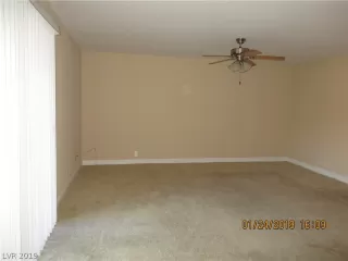 Photo #2: 2042169 Listing