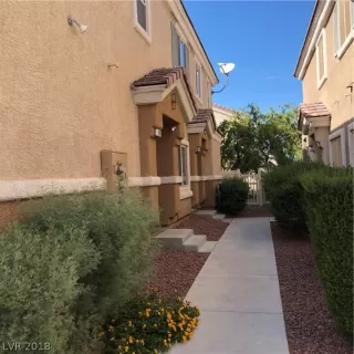 Photo #1: 2042239 Listing 