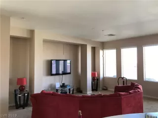 Photo #6: 2042258 Listing 