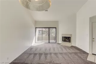 Photo #2: 2042551 Listing 