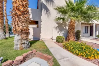 Photo #4: 2042603 Listing 