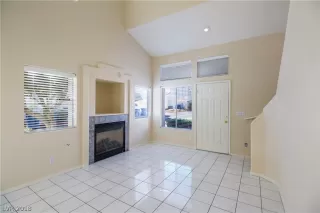 Photo #5: 2042658 Listing 