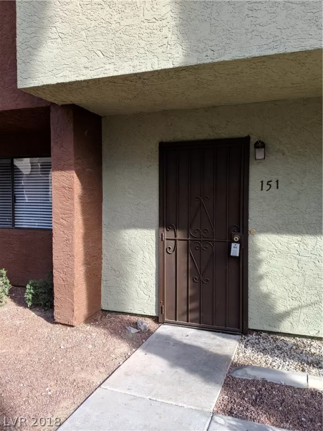 MLS: 2042688 Condo For Sale
