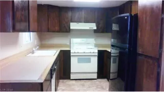 Photo #3: 2042688 Listing 