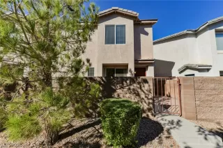 Photo #4: 2042694 Listing 