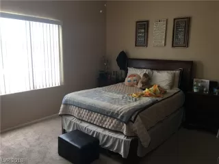 Photo #4: 2042792 Listing