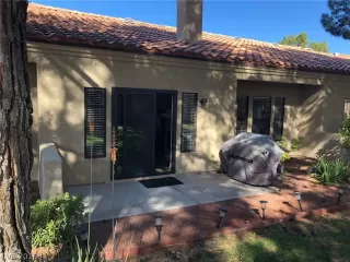 Photo #3: 2042963 Listing