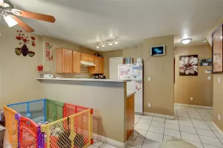 Photo #6: 2042986 Listing 