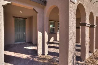 Photo #2: 2043076 Listing 