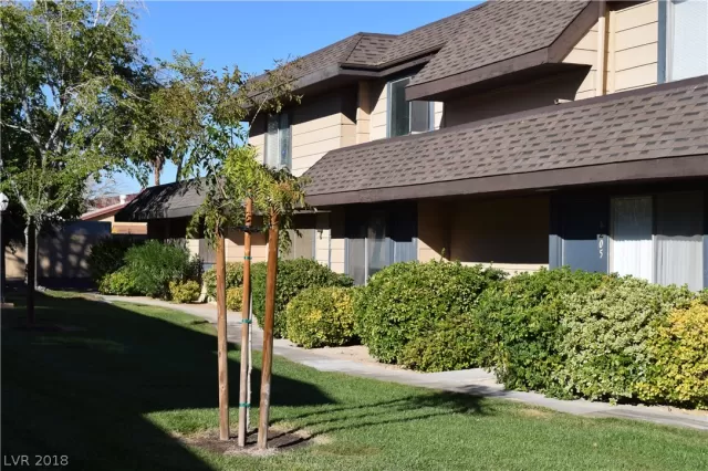 MLS: 2043372 Condo For Sale