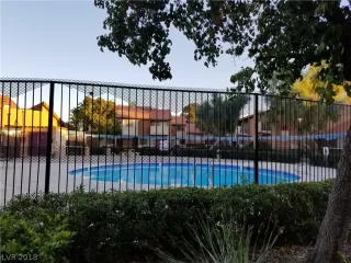 Photo #3: 2043482 Listing