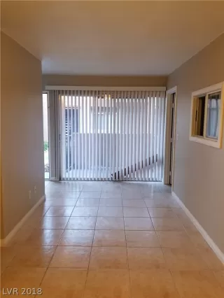 Photo #5: 2043482 Listing