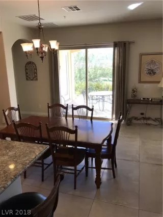 Photo #5: 2043649 Listing 