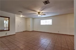 Photo #2: 2044024 Listing 