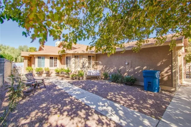 MLS: 2044031 Condo For Sale