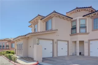 Photo #1: 2044069 Listing