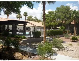 Photo #2: 2044171 Listing