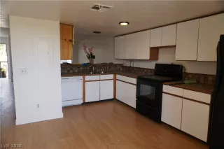 Photo #3: 2044188 Listing 