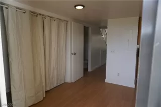 Photo #4: 2044188 Listing 