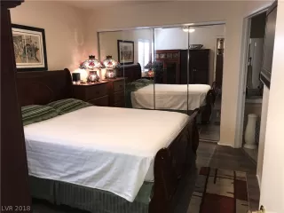 Photo #6: 2044776 Listing 