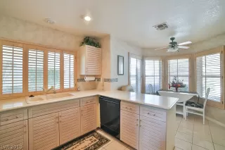 Photo #4: 2044840 Listing 