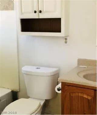 Photo #2: 2044862 Listing 