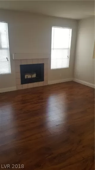 Photo #1: 2044876 Listing 