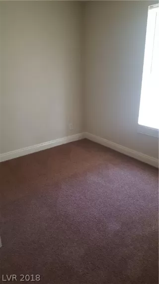 Photo #5: 2044876 Listing 