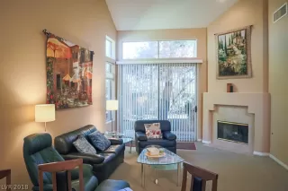 Photo #2: 2044903 Listing