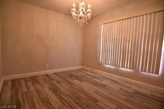 Photo #5: 2044908 Listing 