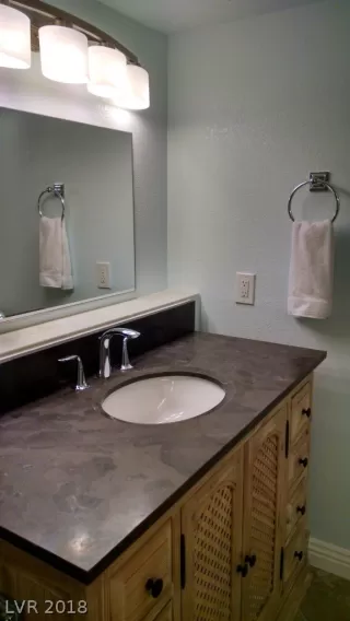 Photo #3: 2044919 Listing 