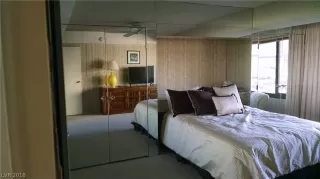 Photo #4: 2044919 Listing 