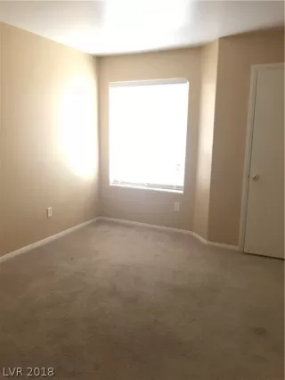 Photo #5: 2045006 Listing 