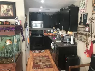 Photo #3: 2045017 Listing