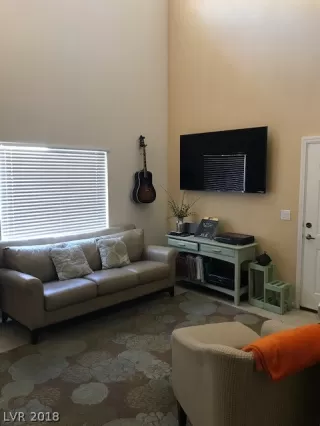 Photo #6: 2045167 Listing 