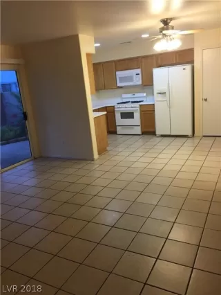 Photo #3: 2045662 Listing