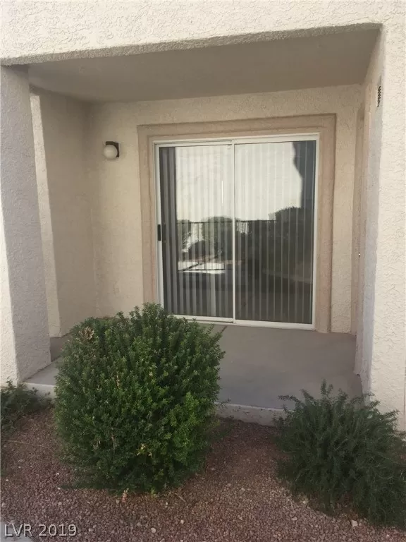 MLS: 2045717 Condo For Sale