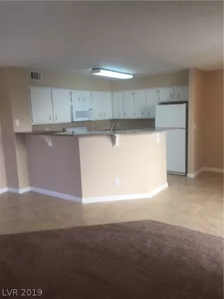 Photo #5: 2045717 Listing 