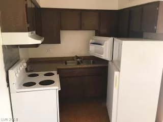 Photo #5: 2045729 Listing 