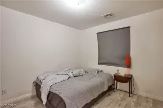 Photo #6: 2045860 Listing