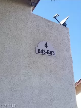 Photo #4: 2045889 Listing 