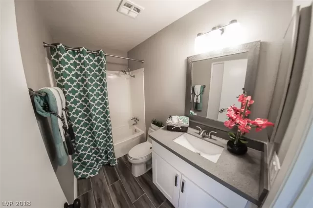 MLS: 2046115 Condo For Sale