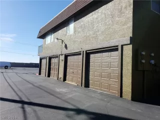 Photo #1: 2046134 Listing