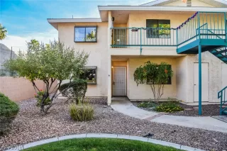 Photo #3: 2046381 Listing