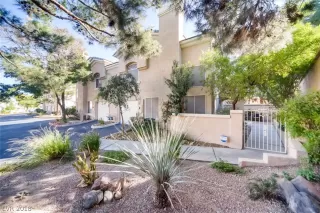 Photo #2: 2046405 Listing