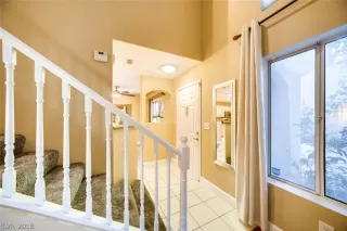 Photo #3: 2046405 Listing