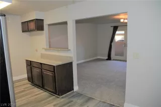 Photo #3: 2046551 Listing 