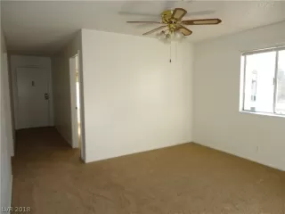 Photo #1: 2046649 Listing 