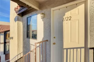 Photo #1: 2046948 Listing