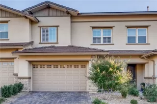 Photo #1: 2046949 Listing 